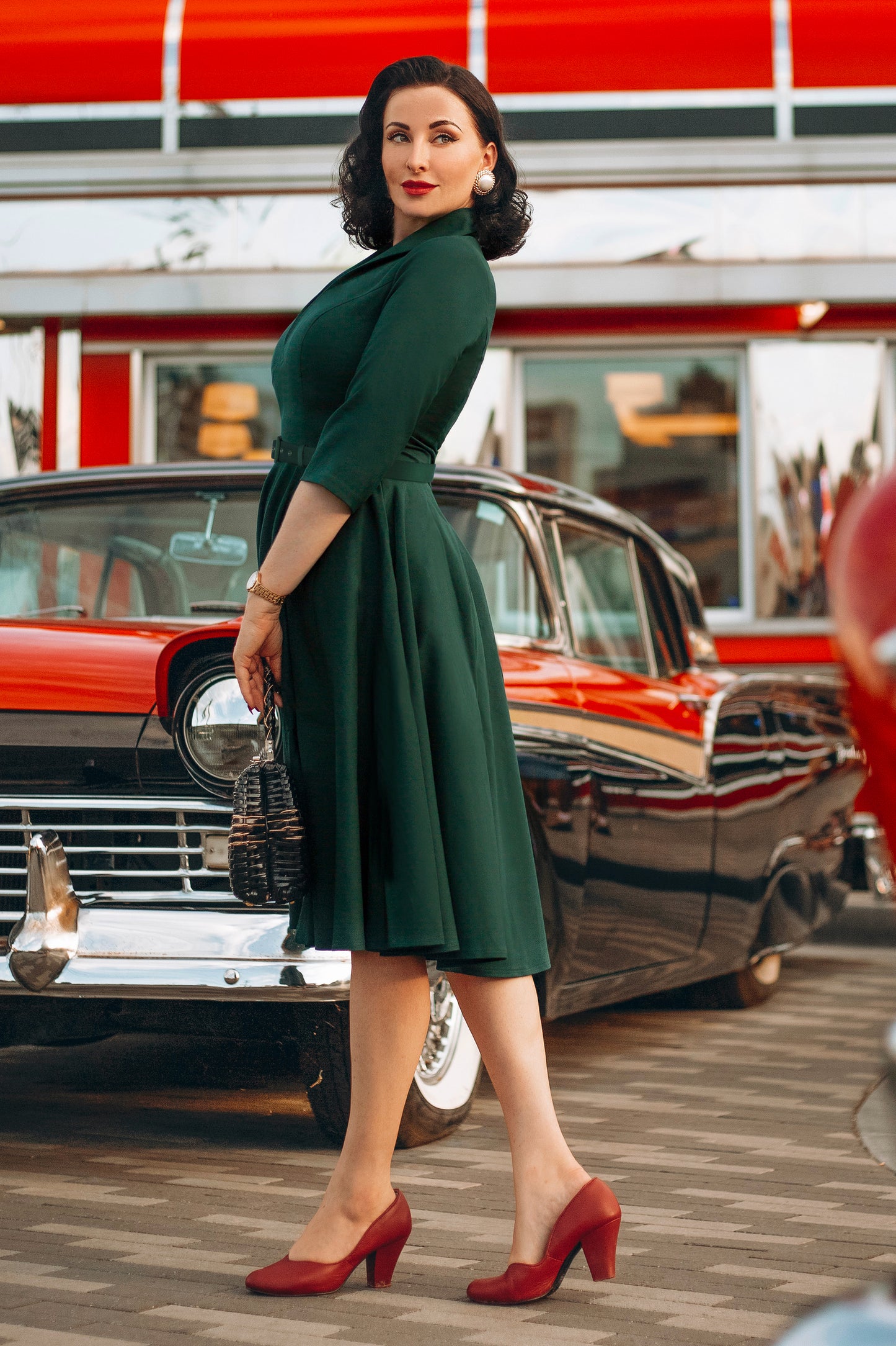 The Laura Lee Swing Dress in Hunter Green