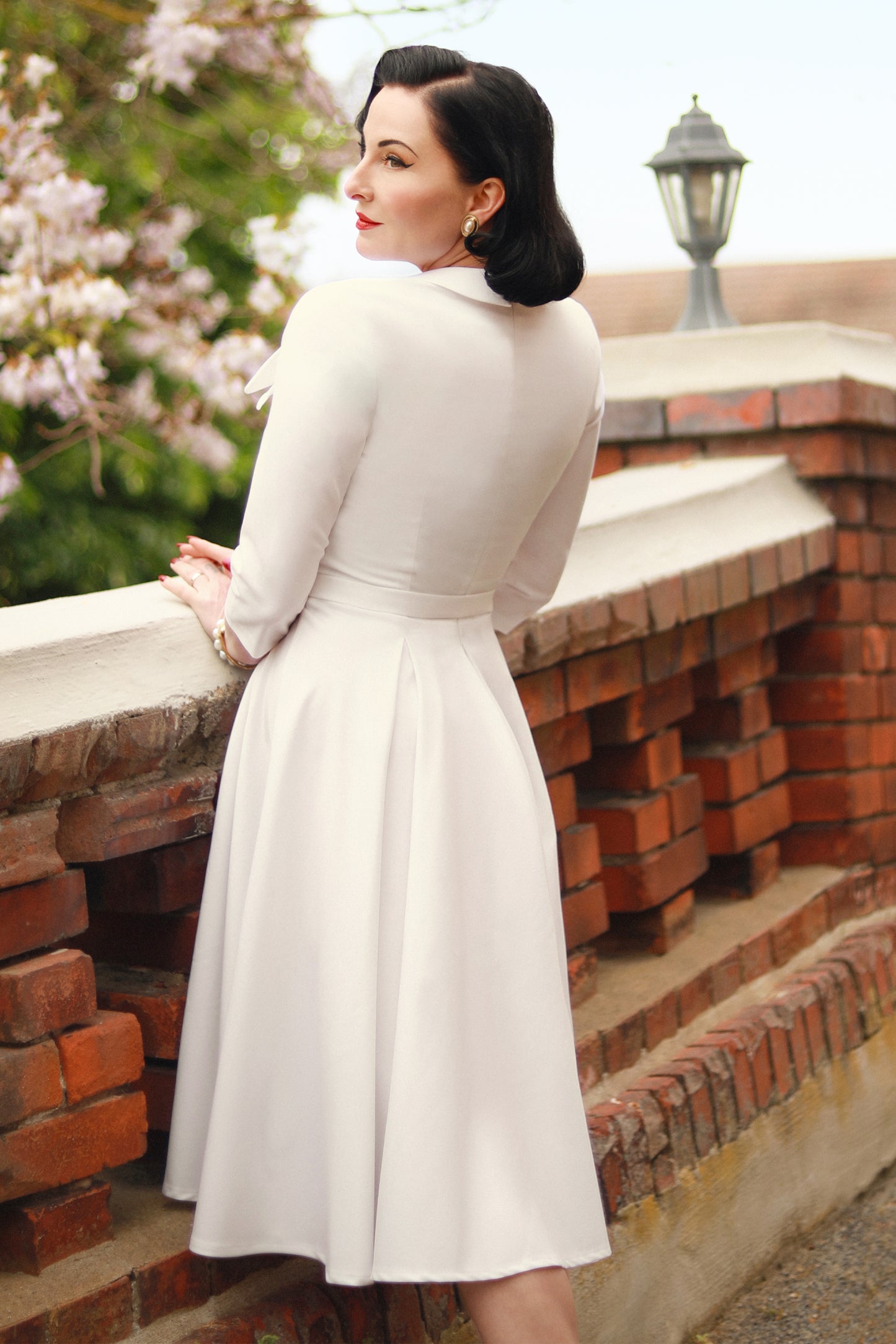 The Jayne Swing Dress in Off White