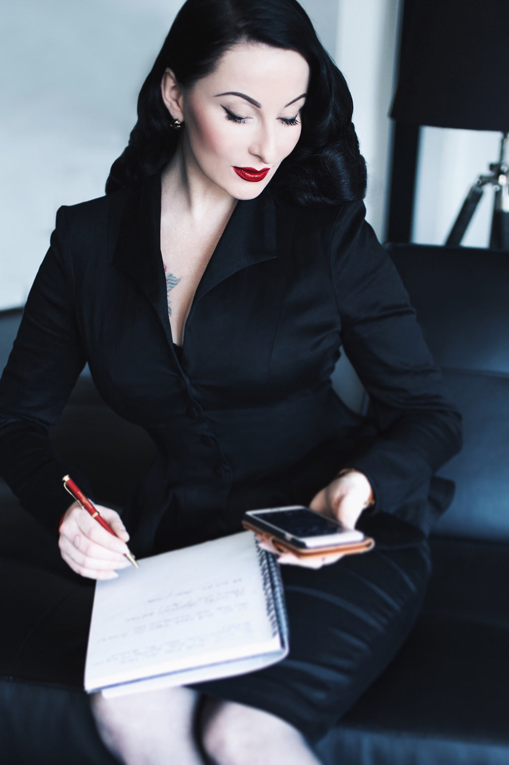 The Divine Pencil Skirt in Black