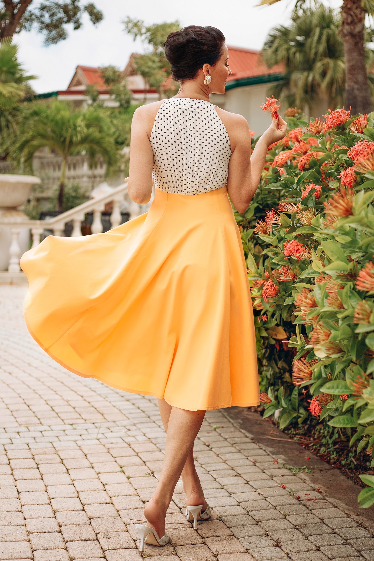 The Maria Grazia Swing Dress in White and Sunny Yellow