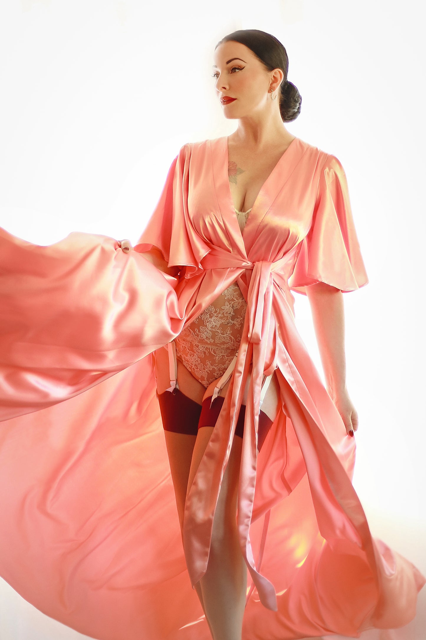 The Giuliana Butterfly Peignoir in Rose Champagne