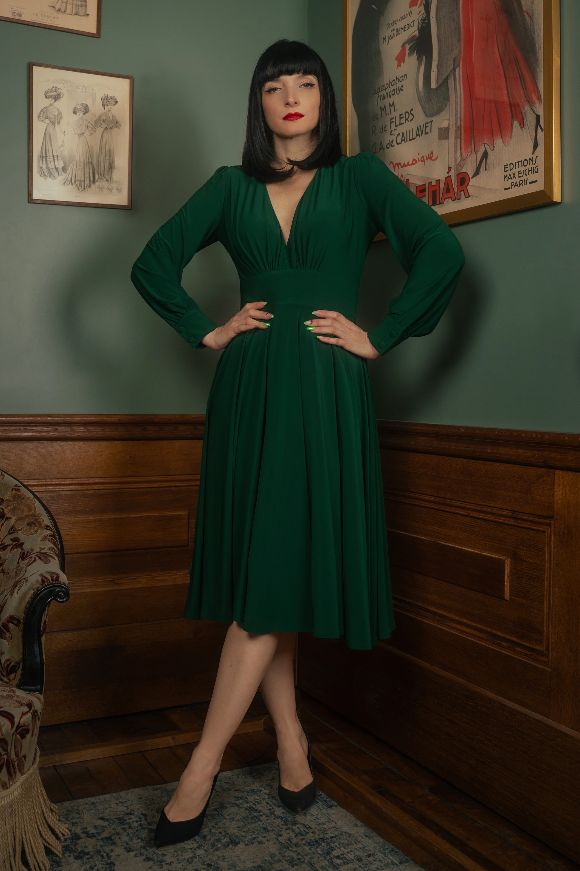 Starlet Swing Dress in Emerald Green Vintage Diva Starlet Swing Dress in Emerald Green Vintage Diva